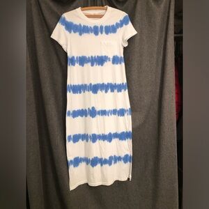 Time and Tru Dress Women's Size XS T-Shirt Dress with Short Sleeves Blue White